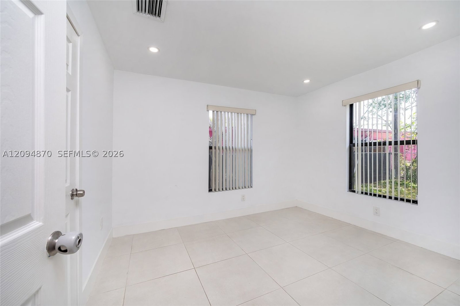 Real estate property located at 2106 Plunkett Ct, Broward, Sunnyside Estates, Hollywood, FL