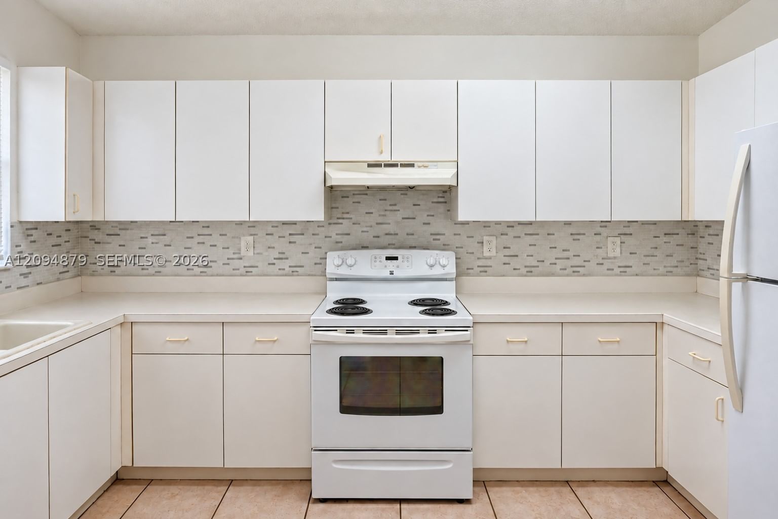 Real estate property located at 12201 148th St #901, Miami-dade, Courtyards Of Deerwood Co, Miami, FL