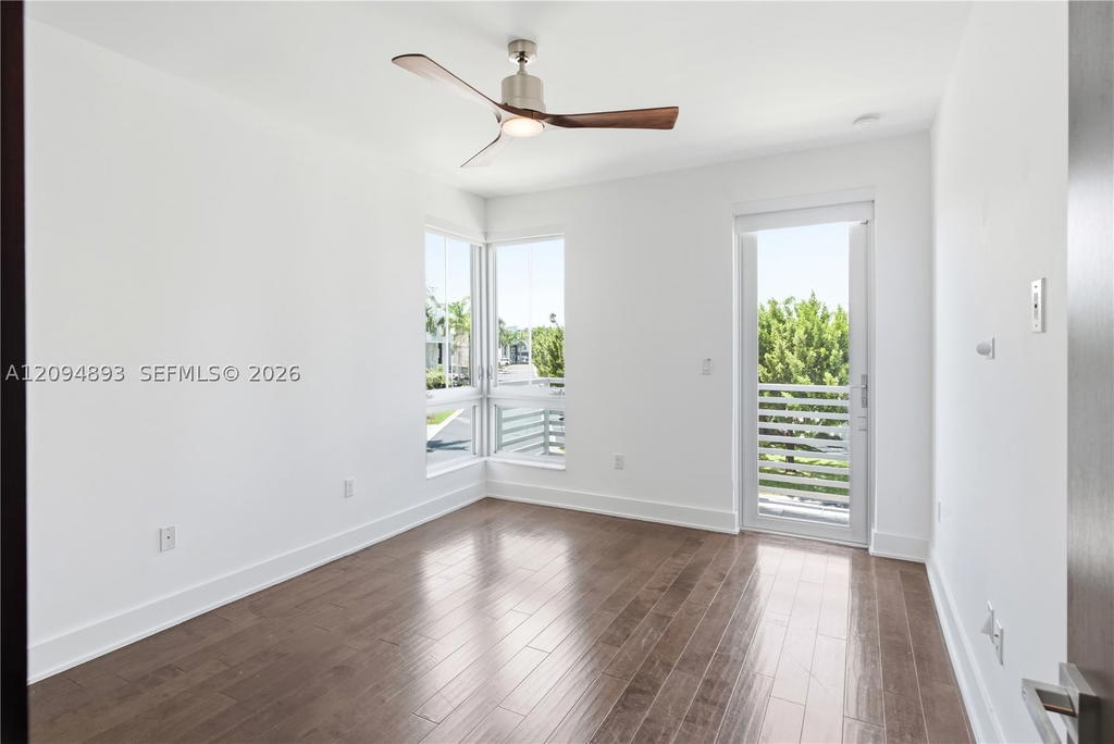 Real estate property located at 8221 34th Dr, Miami-dade, Oasis Park Square At Dora, Doral, FL