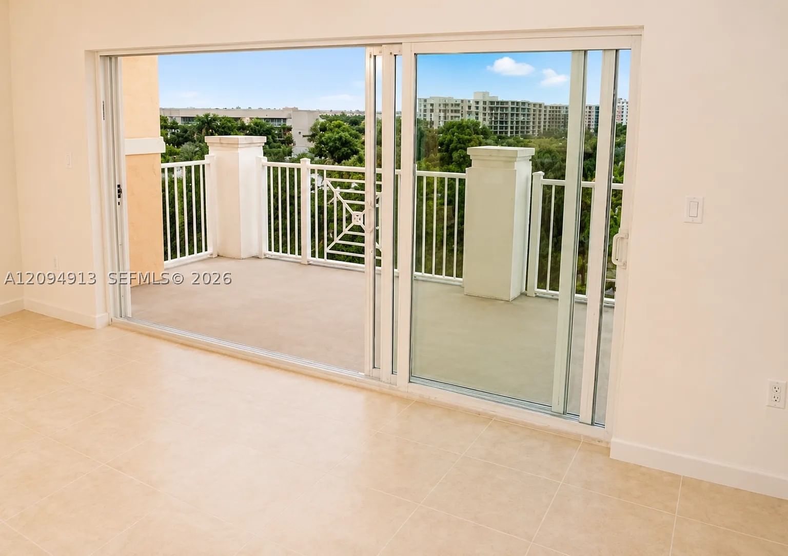 Real estate property located at 1931 2nd St #405, Broward, Island Breeze At Deerfiel, Deerfield Beach, FL