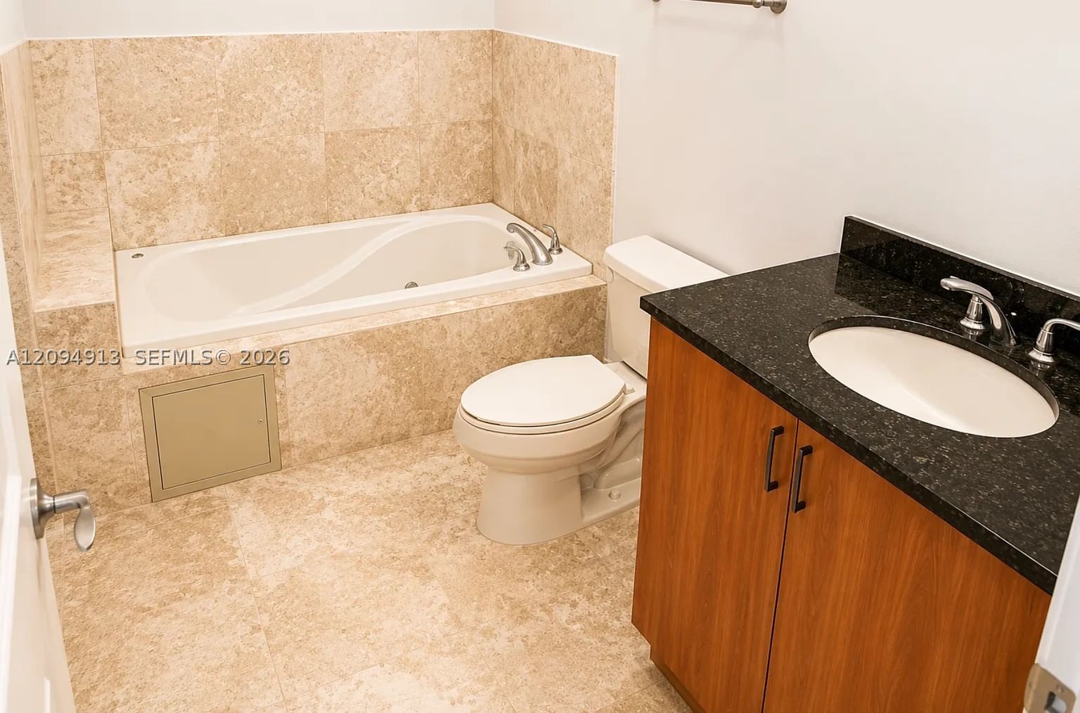 Real estate property located at 1931 2nd St #405, Broward, Island Breeze At Deerfiel, Deerfield Beach, FL