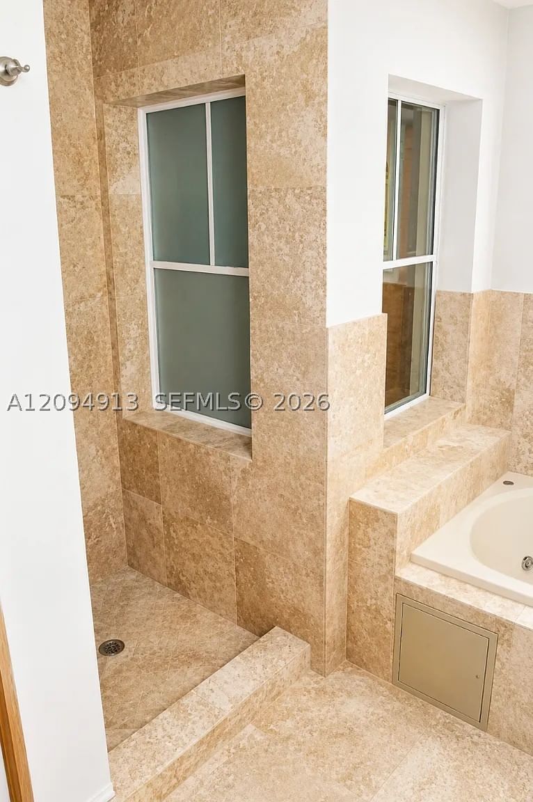 Real estate property located at 1931 2nd St #405, Broward, Island Breeze At Deerfiel, Deerfield Beach, FL