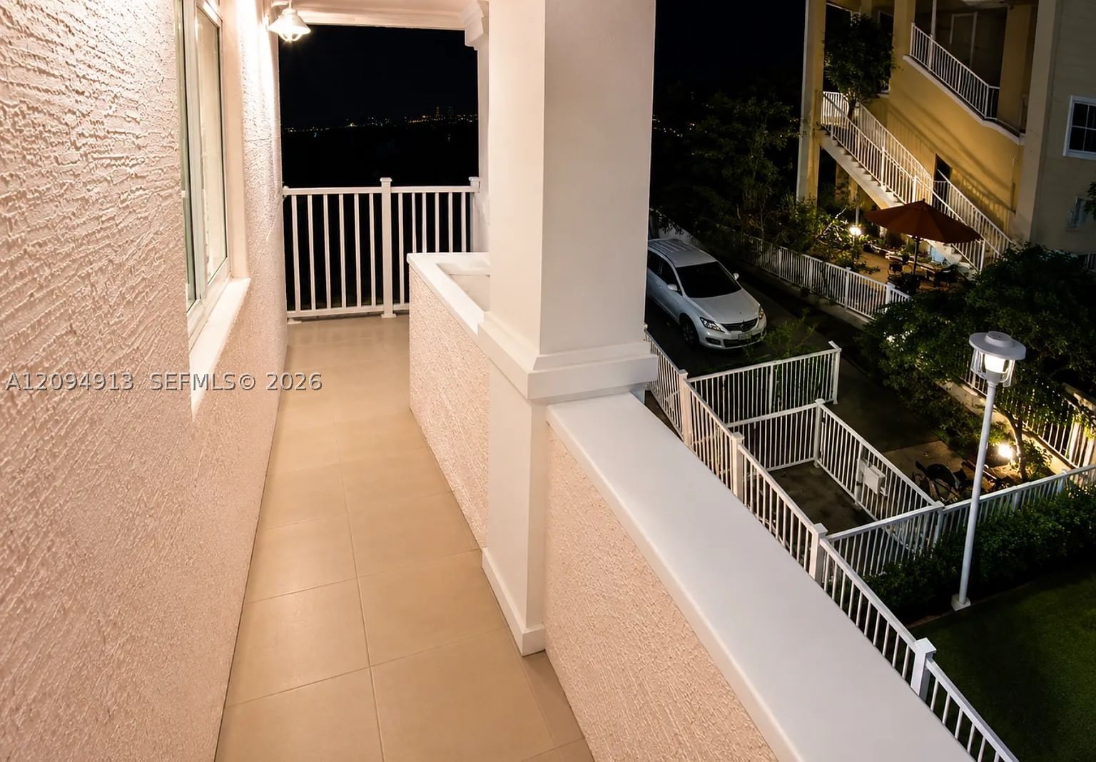 Real estate property located at 1931 2nd St #405, Broward, Island Breeze At Deerfiel, Deerfield Beach, FL