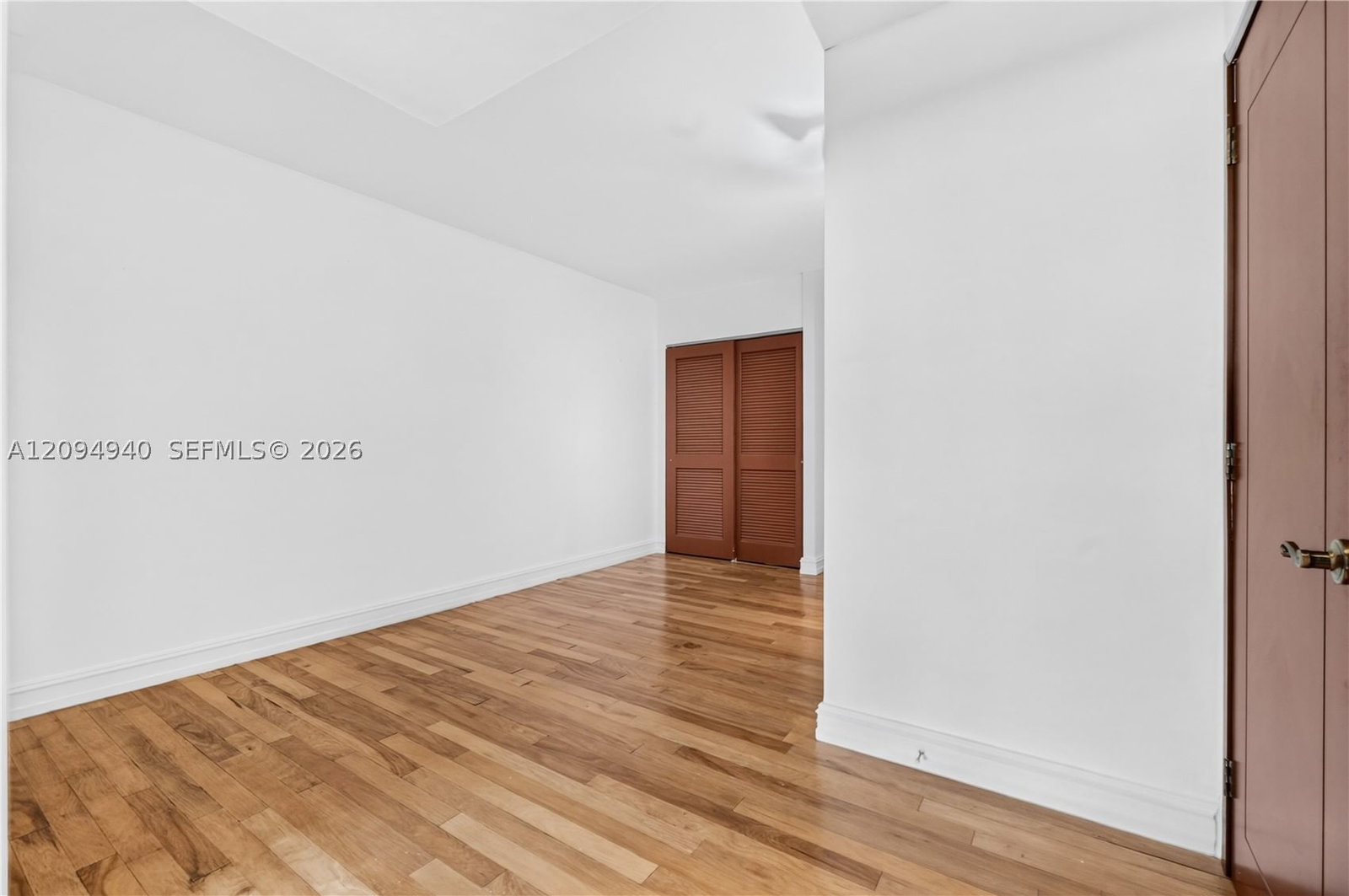 Real estate property located at 19380 Collins Ave #1103, Miami-dade, Oceanview Building B Cond, Sunny Isles Beach, FL