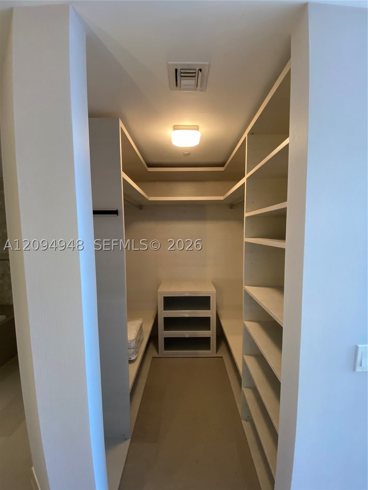 Real estate property located at 88 7th St #1904, Miami-dade, Rise Condo, Miami, FL