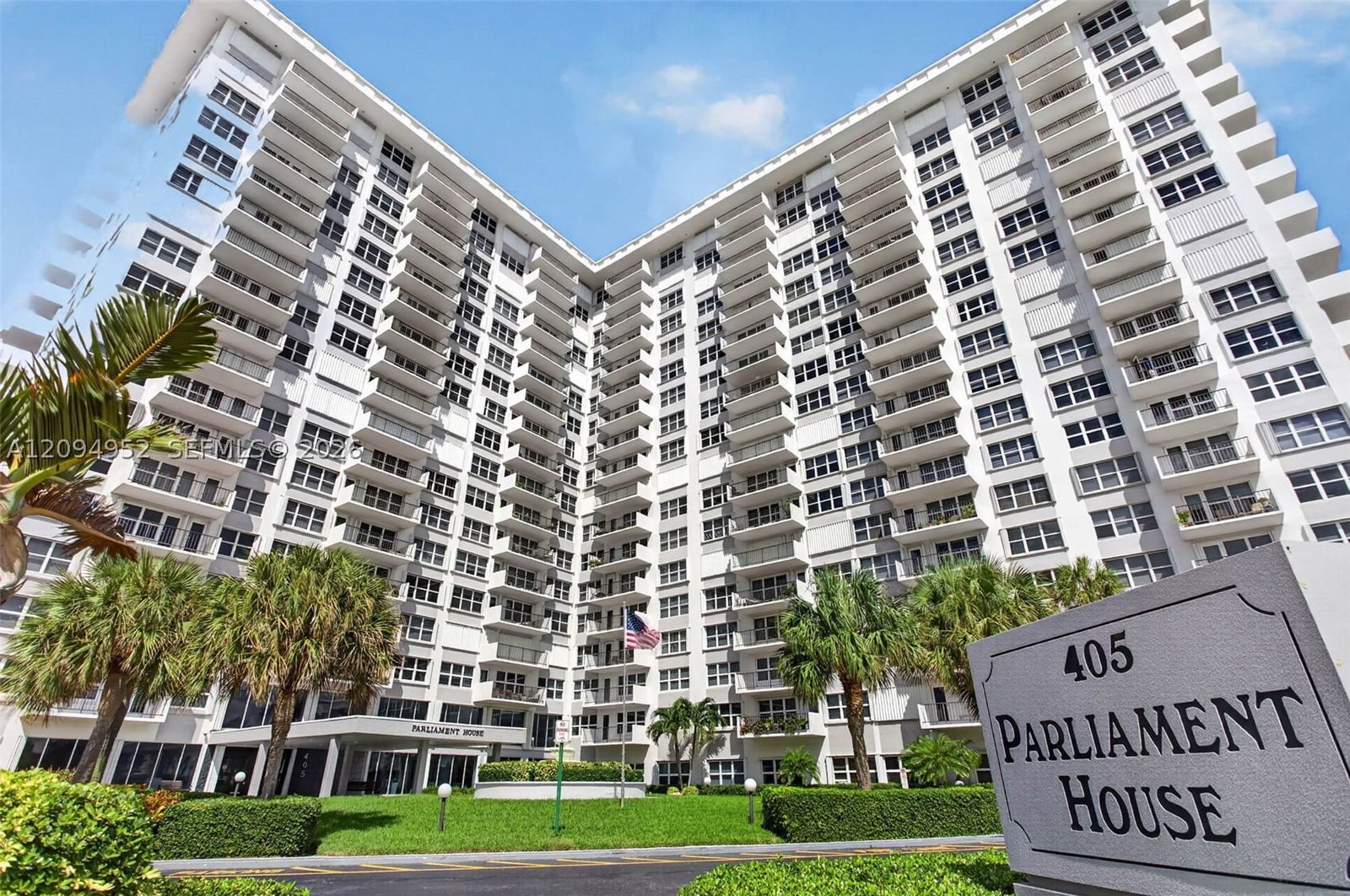 Real estate property located at 405 Ocean Blvd #615, Broward, Parliament House Condo, Pompano Beach, FL