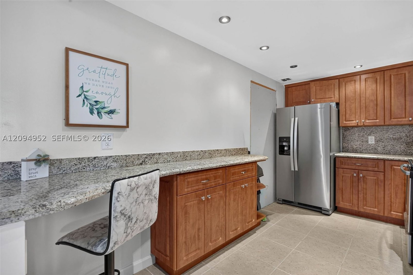 Real estate property located at 405 Ocean Blvd #615, Broward, Parliament House Condo, Pompano Beach, FL