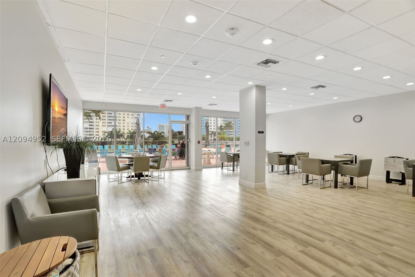 Real estate property located at 405 Ocean Blvd #615, Broward, Parliament House Condo, Pompano Beach, FL