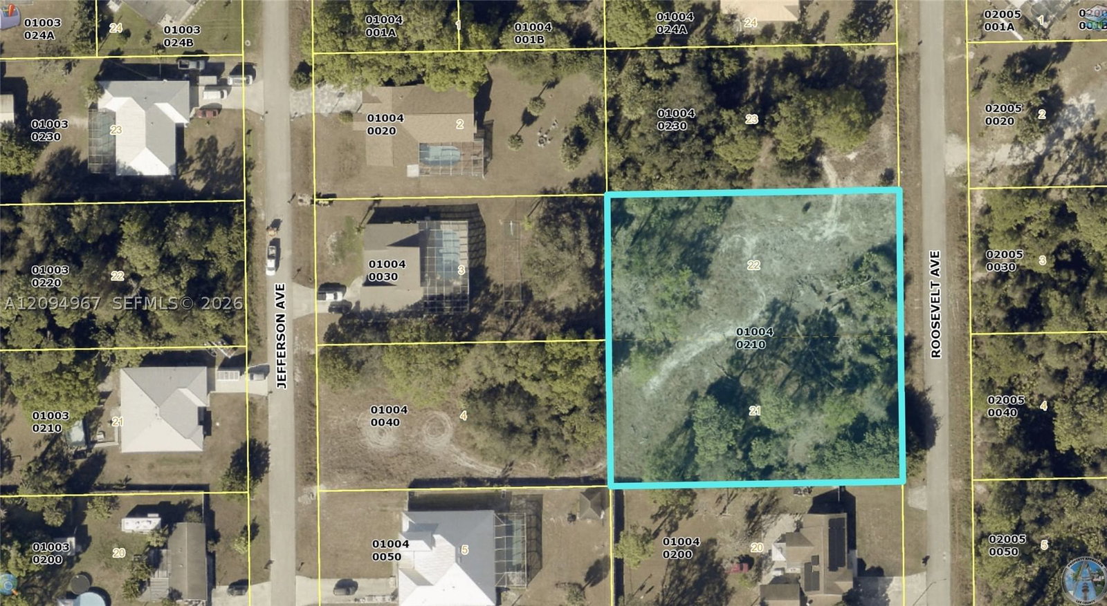 Real estate property located at 17 Roosevelt Ave, Lee, Lehigh Acres, Lehigh Acres, FL