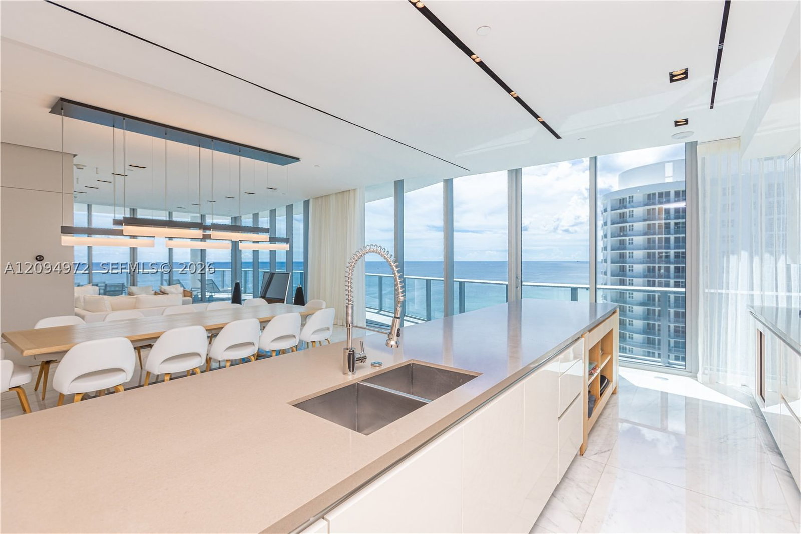 Real estate property located at 17475 Collins Ave #1602, Miami-dade, Chateau Beach Condo, Sunny Isles Beach, FL