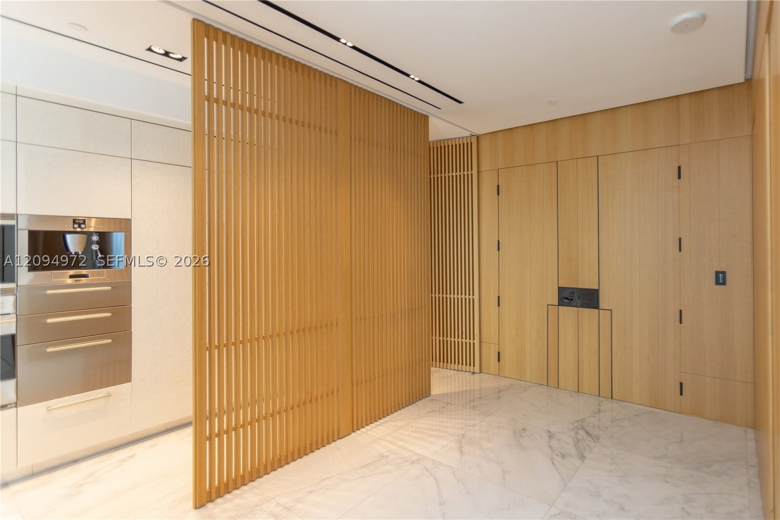 Real estate property located at 17475 Collins Ave #1602, Miami-dade, Chateau Beach Condo, Sunny Isles Beach, FL