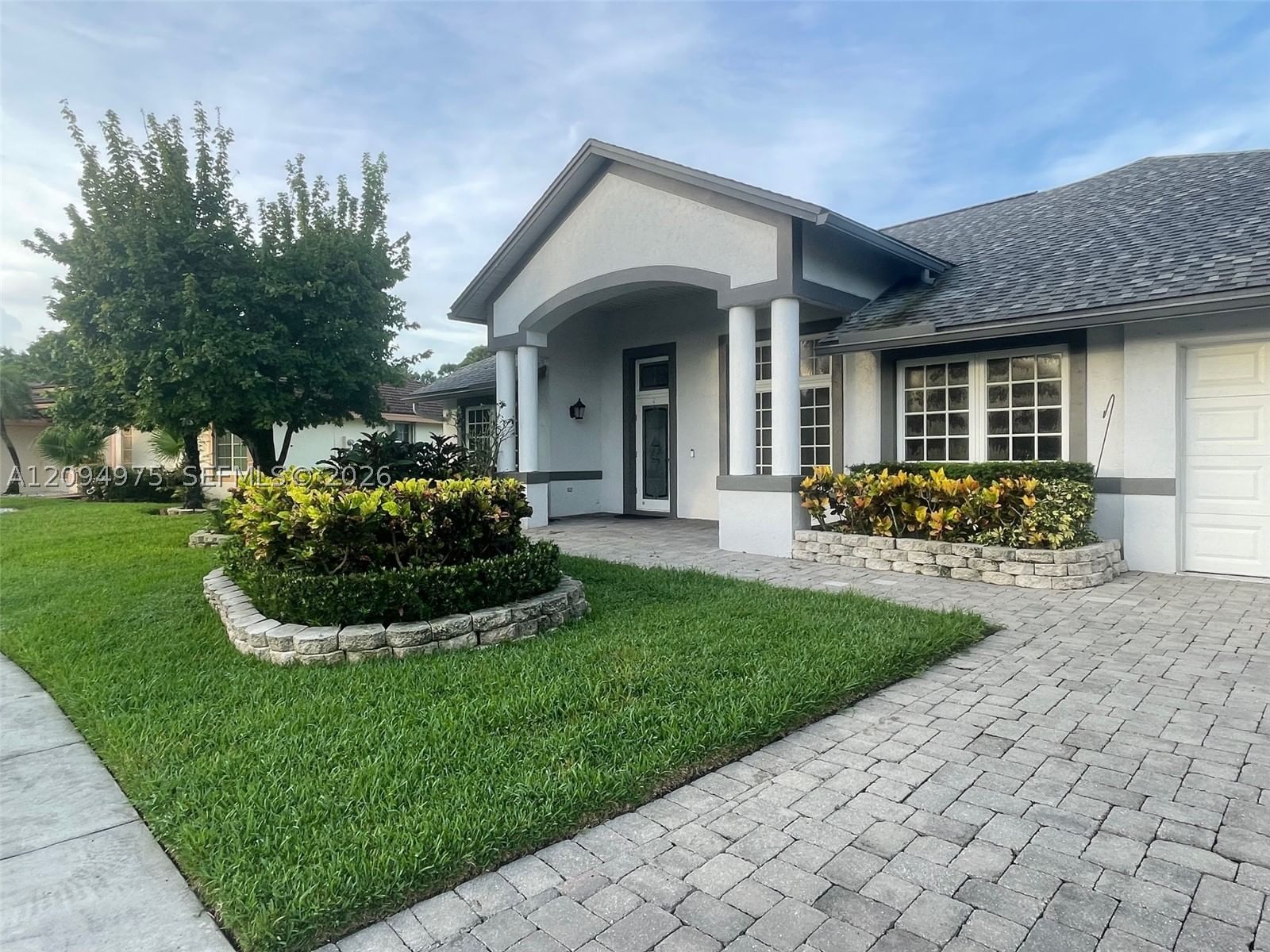Real estate property located at 142 Van Gogh Way, Palm Beach, Crestwood Unit 1 Pl 5, Royal Palm Beach, FL