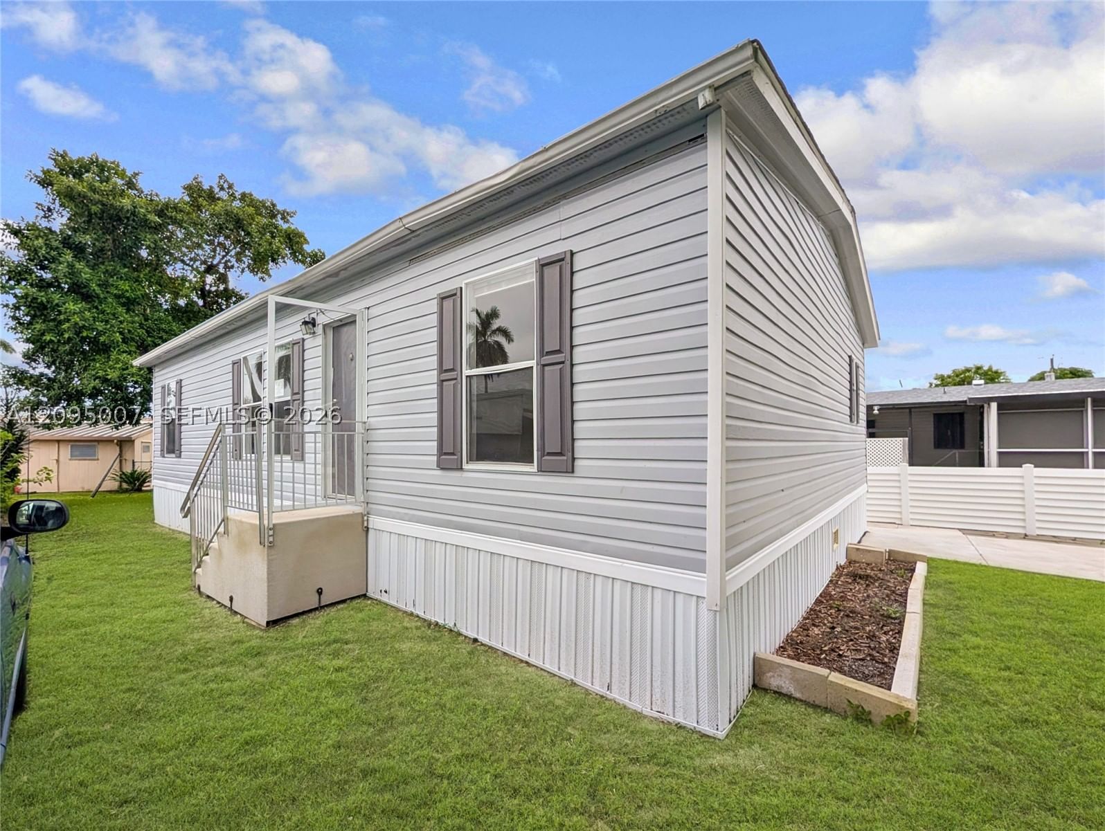 Real estate property located at 1910 85th Ln, Broward, Park City Sec Two, Davie, FL
