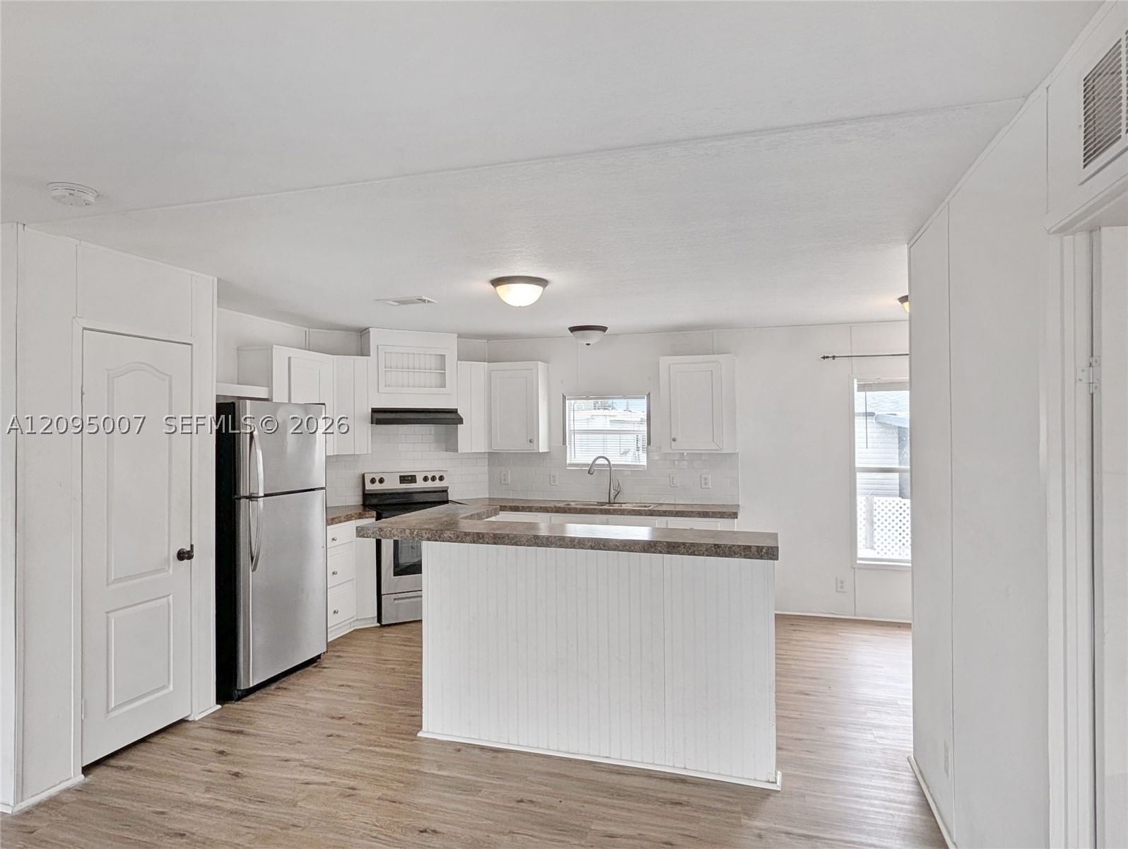 Real estate property located at 1910 85th Ln, Broward, Park City Sec Two, Davie, FL