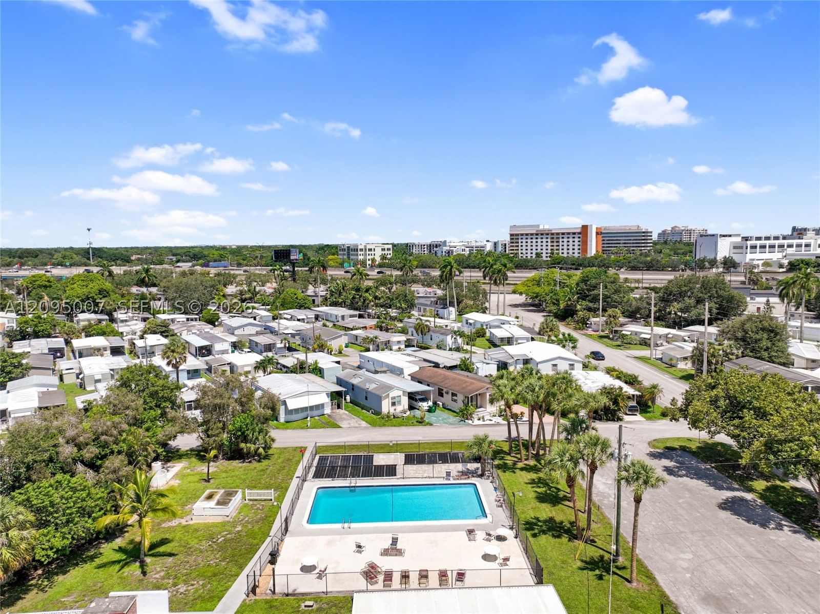Real estate property located at 1910 85th Ln, Broward, Park City Sec Two, Davie, FL