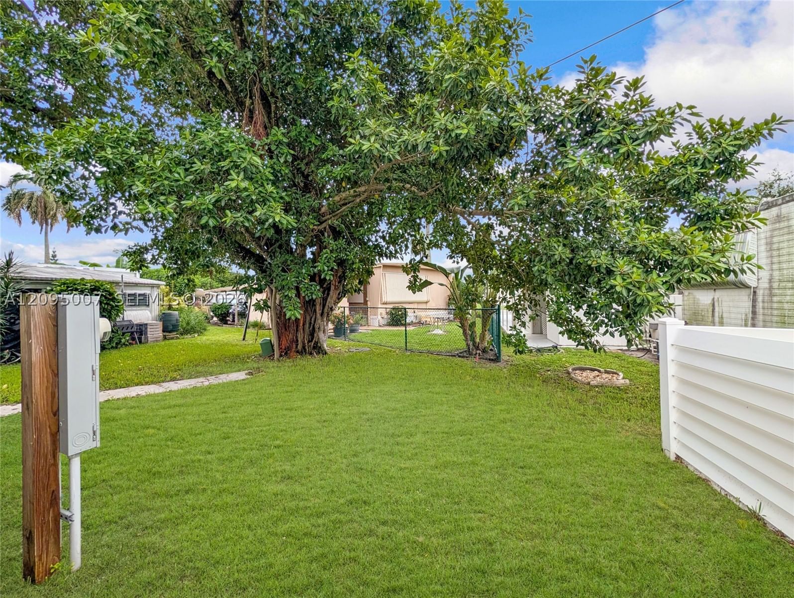 Real estate property located at 1910 85th Ln, Broward, Park City Sec Two, Davie, FL