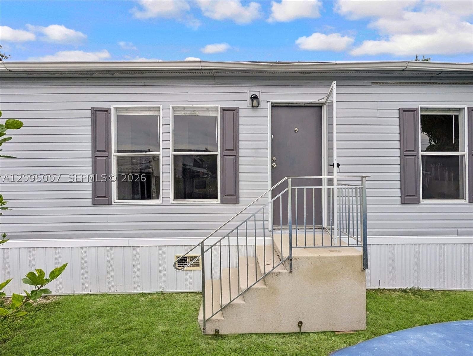 Real estate property located at 1910 85th Ln, Broward, Park City Sec Two, Davie, FL