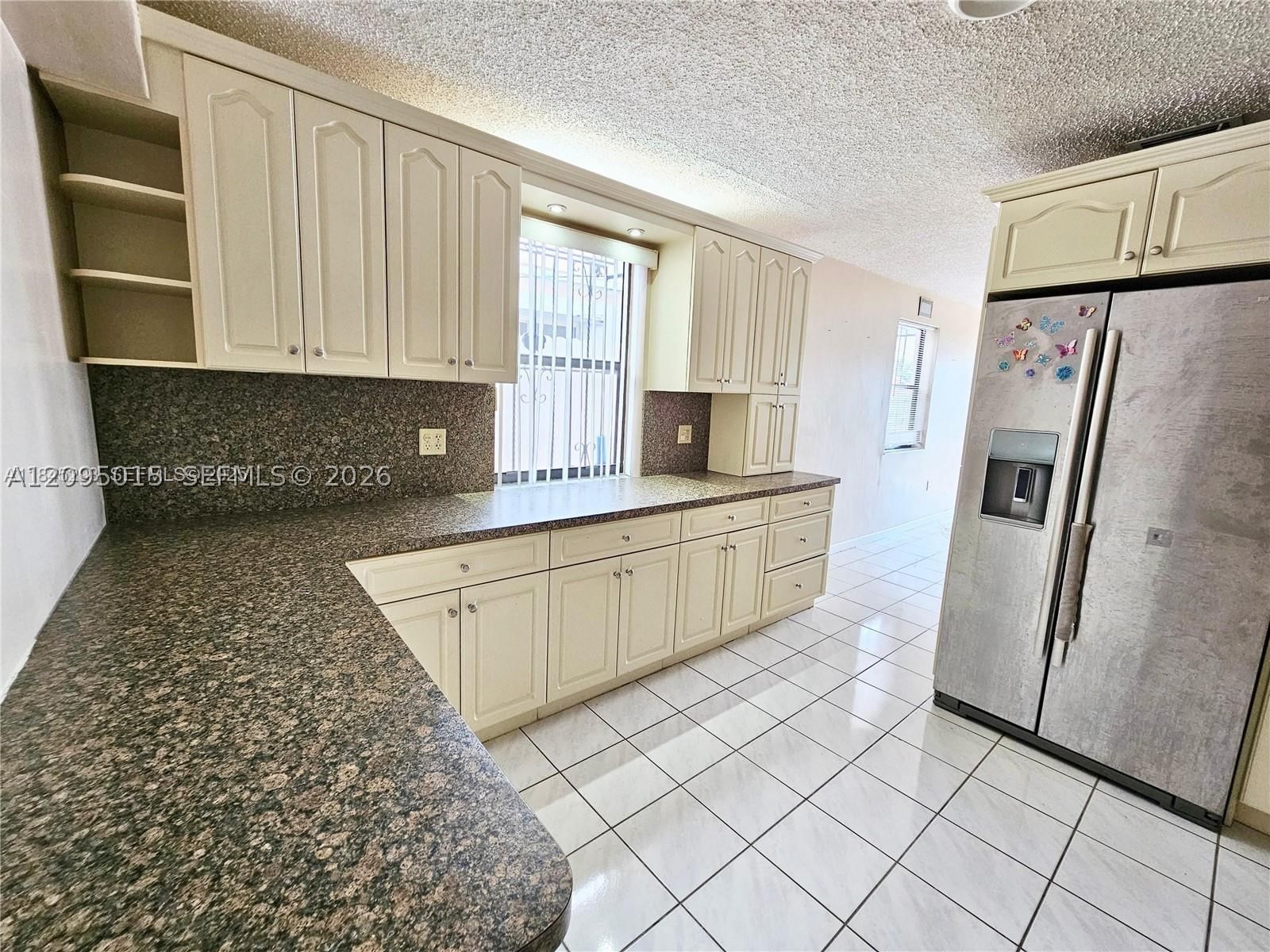 Real estate property located at 4596 8th Ct, Miami-dade, Ingleside Park, Hialeah, FL