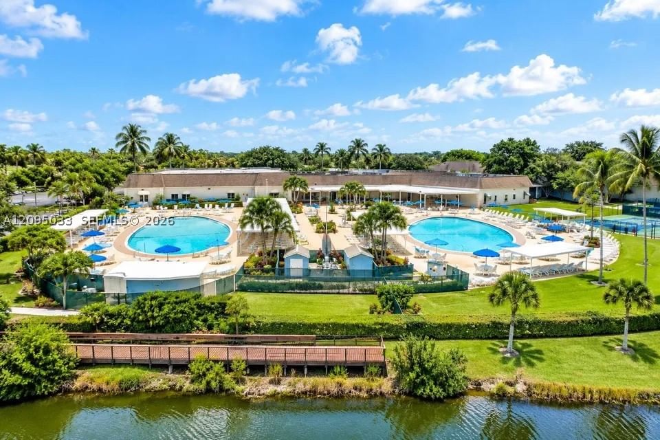 Real estate property located at 180 Saxony D #180, Palm Beach, Kings Point Saxony Condos, Delray Beach, FL
