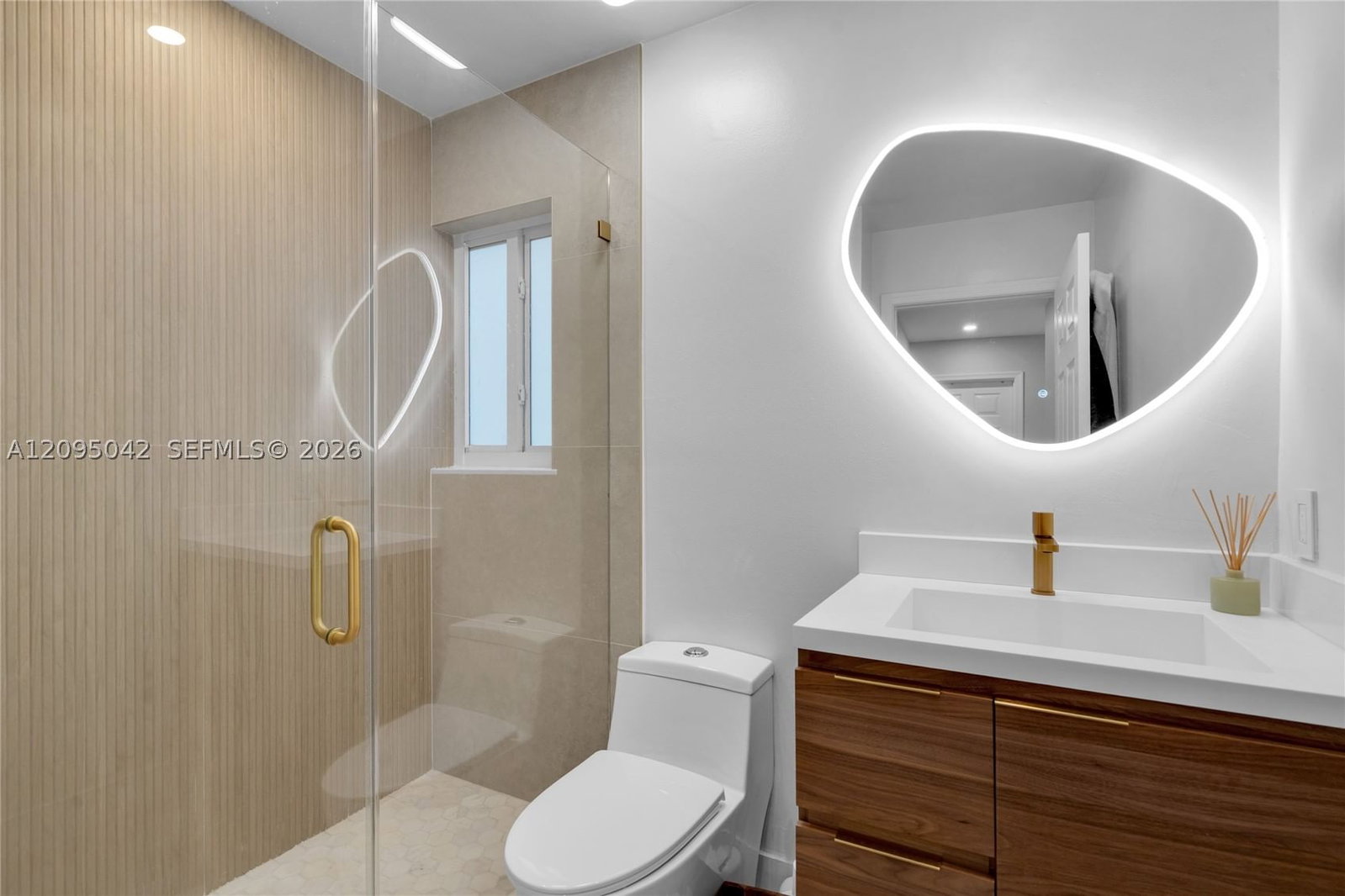 Real estate property located at 11817 7th St, Broward, Nasher Plat, Pembroke Pines, FL