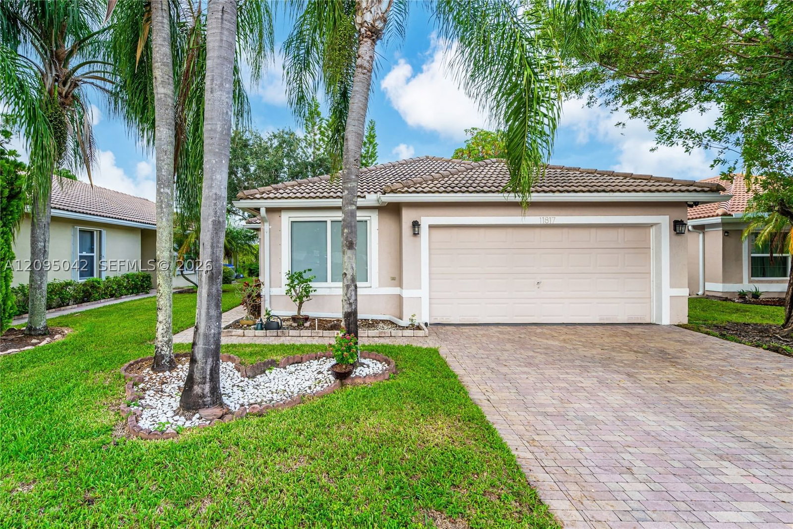 Real estate property located at 11817 7th St, Broward, Nasher Plat, Pembroke Pines, FL