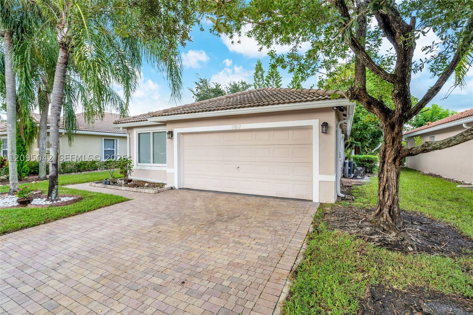 Real estate property located at 11817 7th St, Broward, Nasher Plat, Pembroke Pines, FL