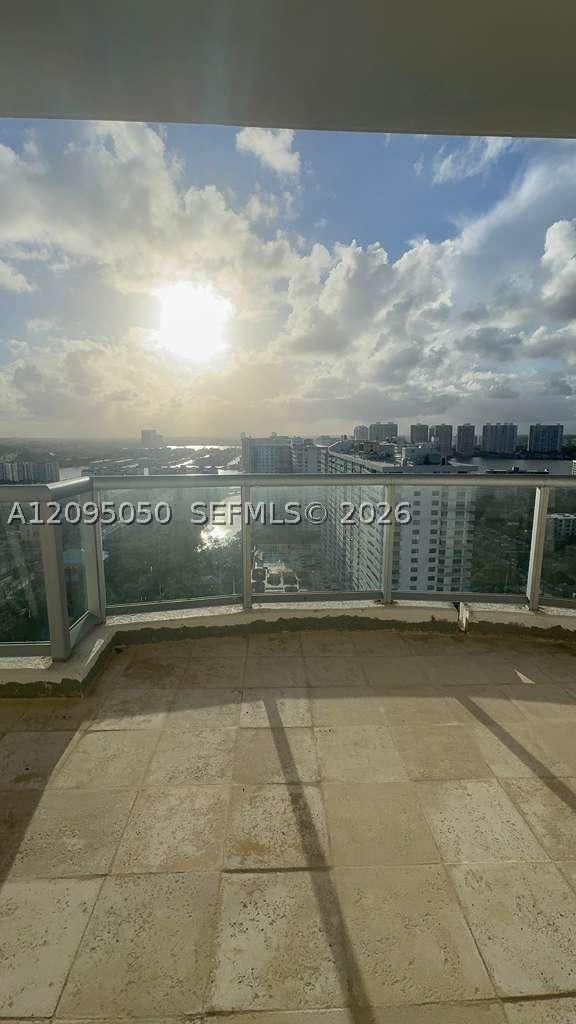Real estate property located at 17315 Collins Ave #2406, Miami-dade, Sole Condo, Sunny Isles Beach, FL