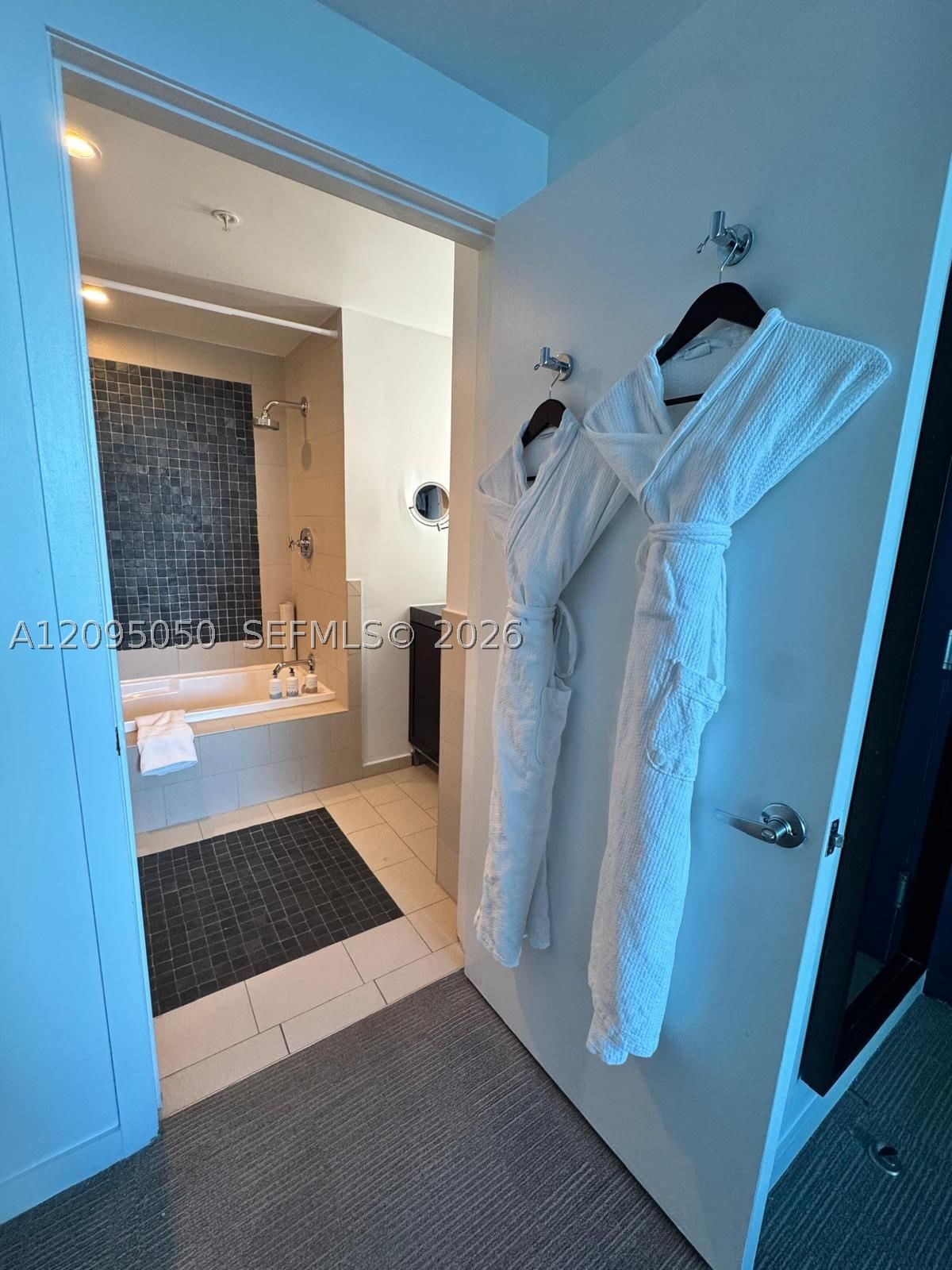 Real estate property located at 17315 Collins Ave #2406, Miami-dade, Sole Condo, Sunny Isles Beach, FL