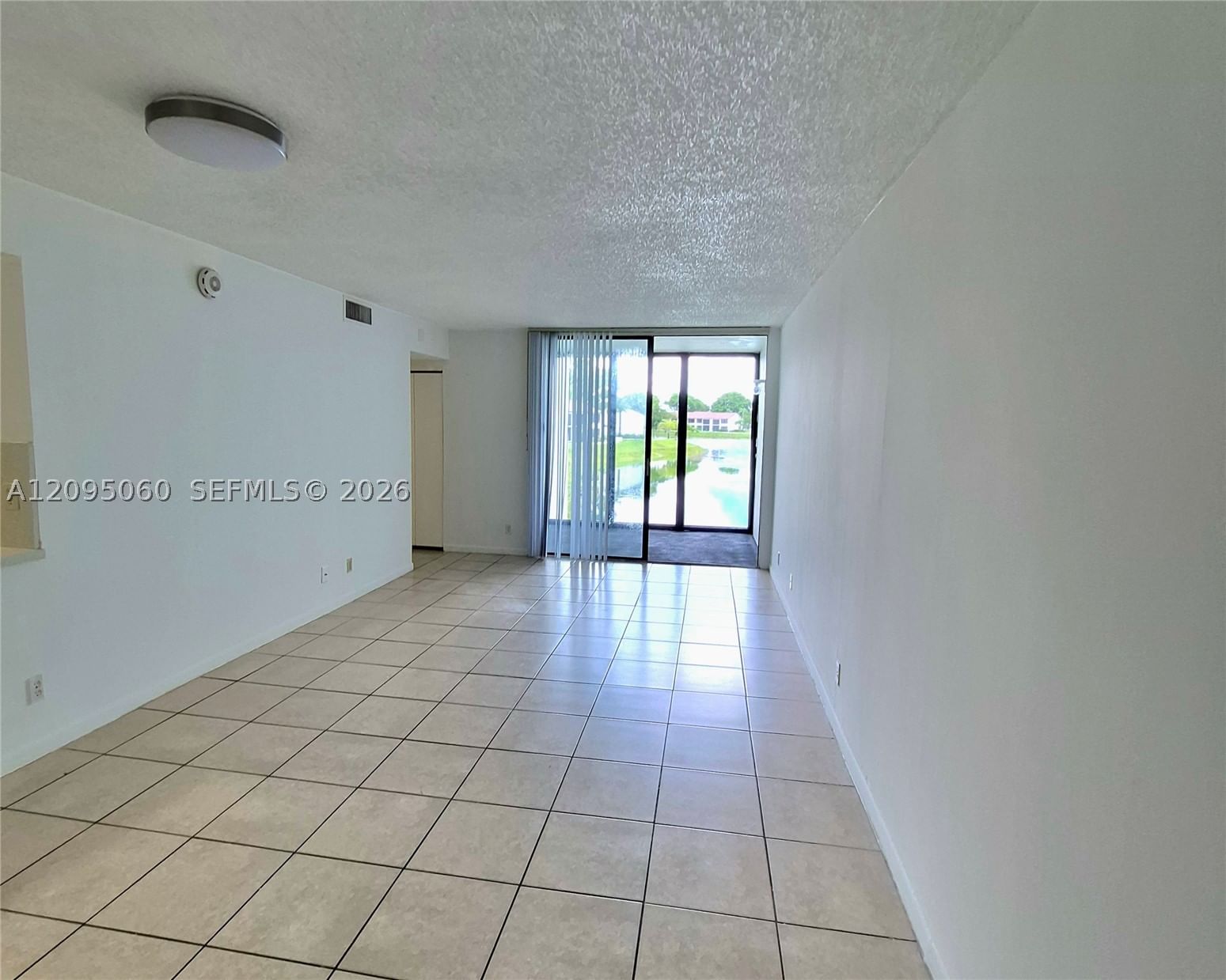 Real estate property located at 210 Lake Pointe Dr #210, Broward, Lake Pointe Condominium N, Oakland Park, FL