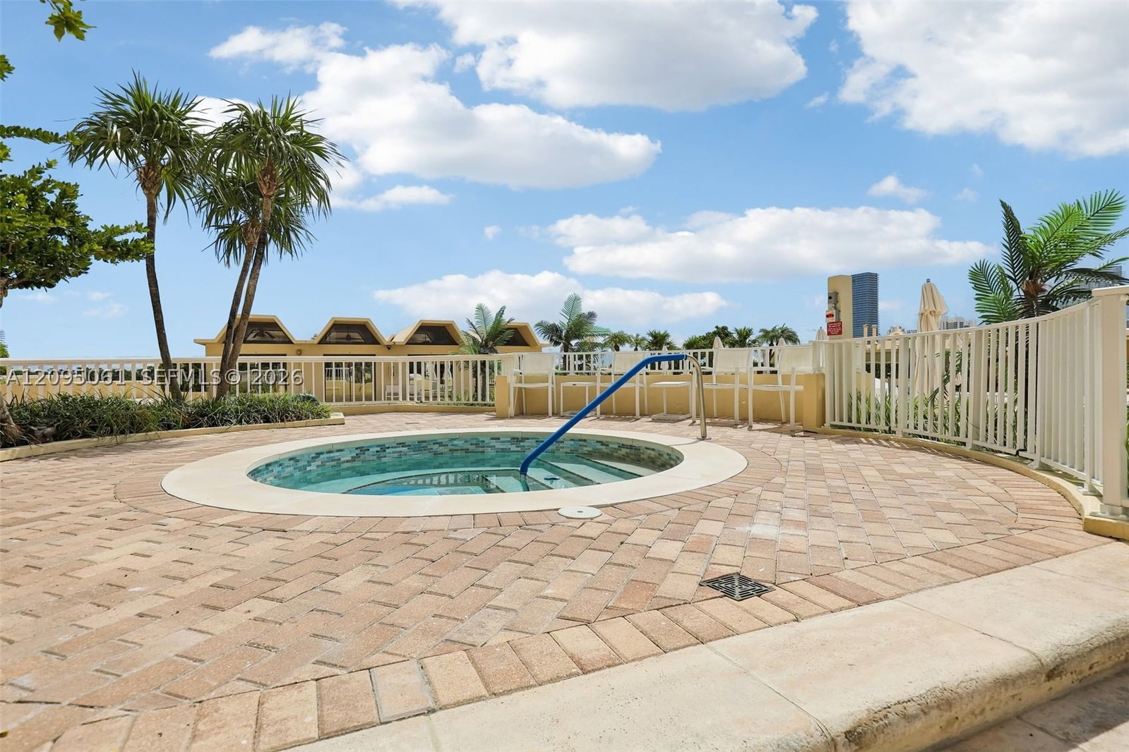 Real estate property located at 20191 Country Club Dr #1102, Miami-dade, Terraces North Turnberry, Aventura, FL