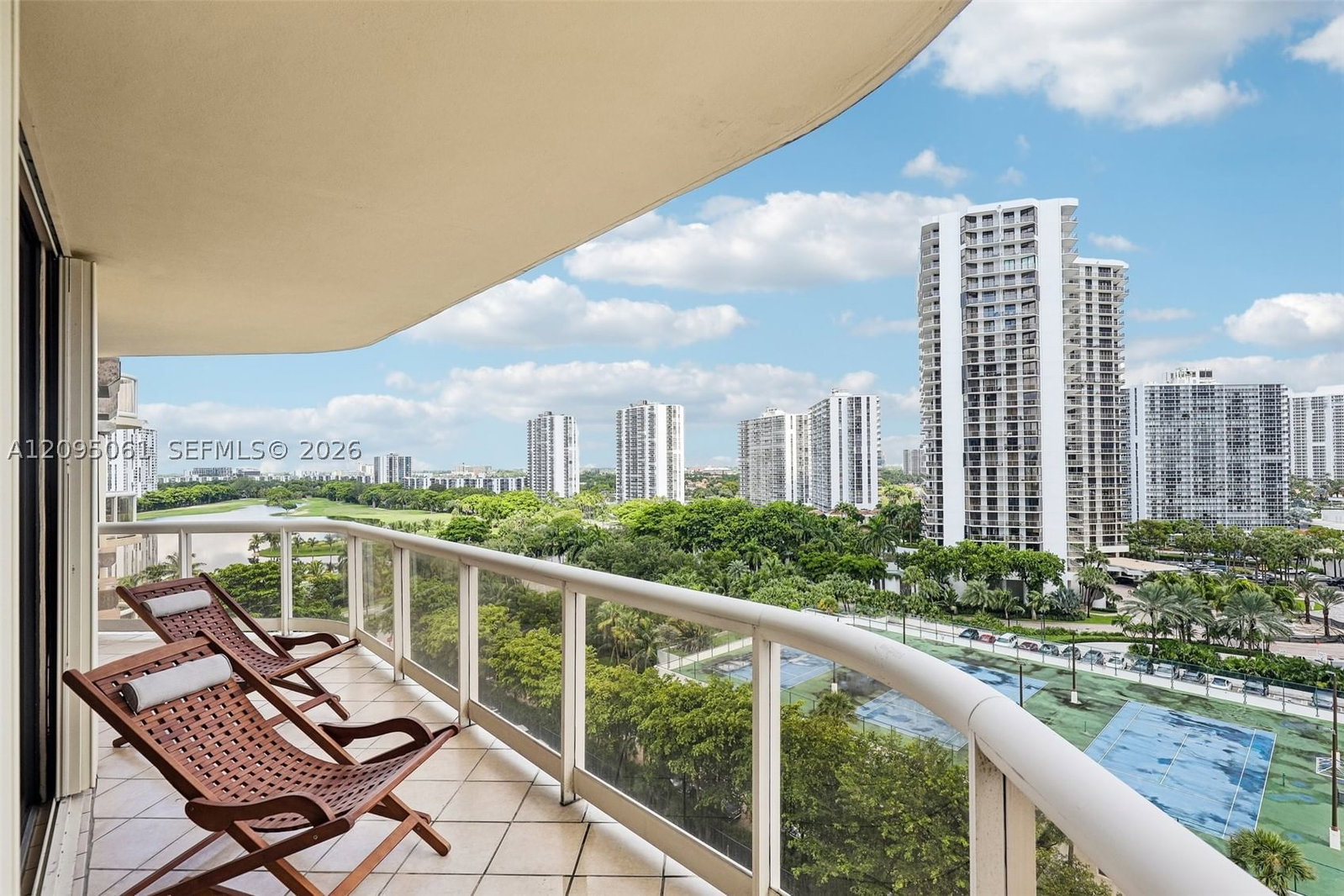 Real estate property located at 20191 Country Club Dr #1102, Miami-dade, Terraces North Turnberry, Aventura, FL