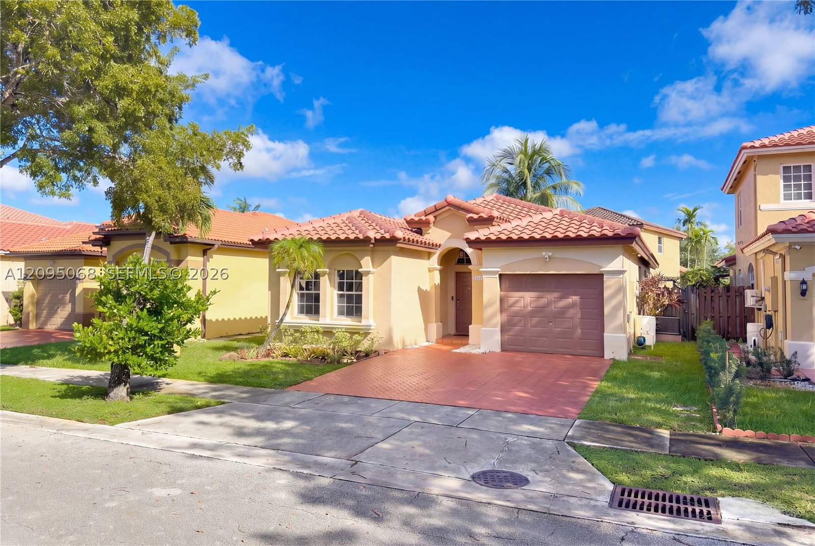 Real estate property located at 12817 54th Ct, Broward, Somerset Ii South, Miramar, FL