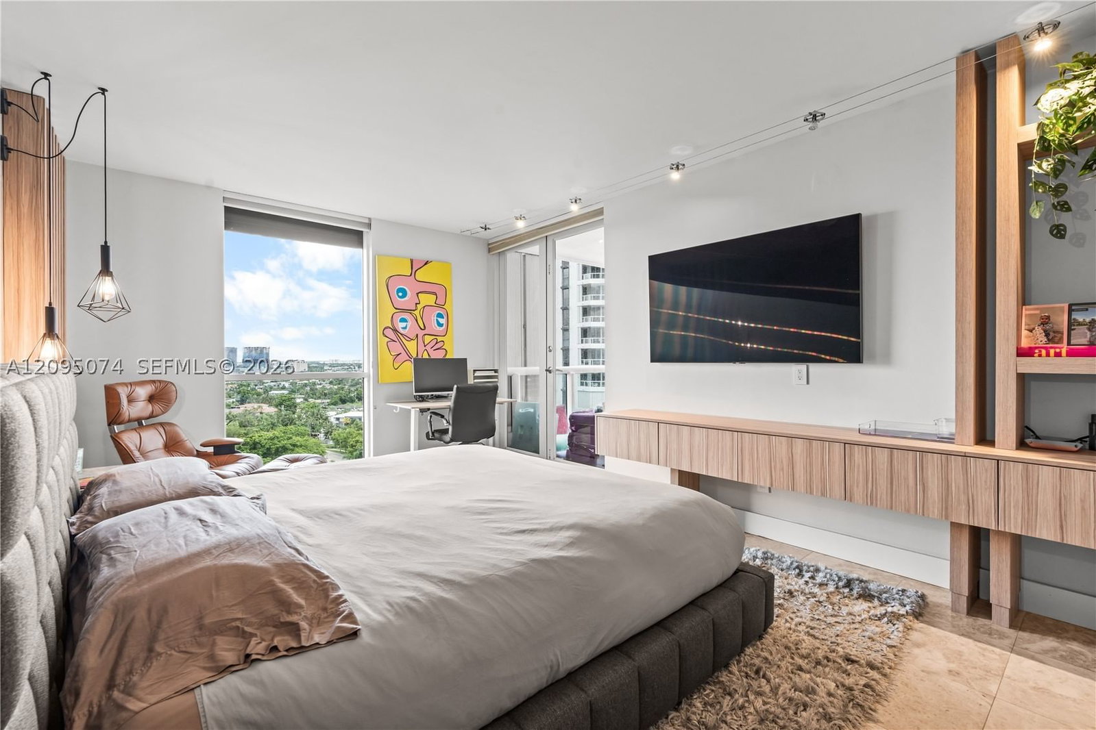 Real estate property located at 21055 Yacht Club Dr #1703, Miami-dade, South Tower At The Point, Aventura, FL