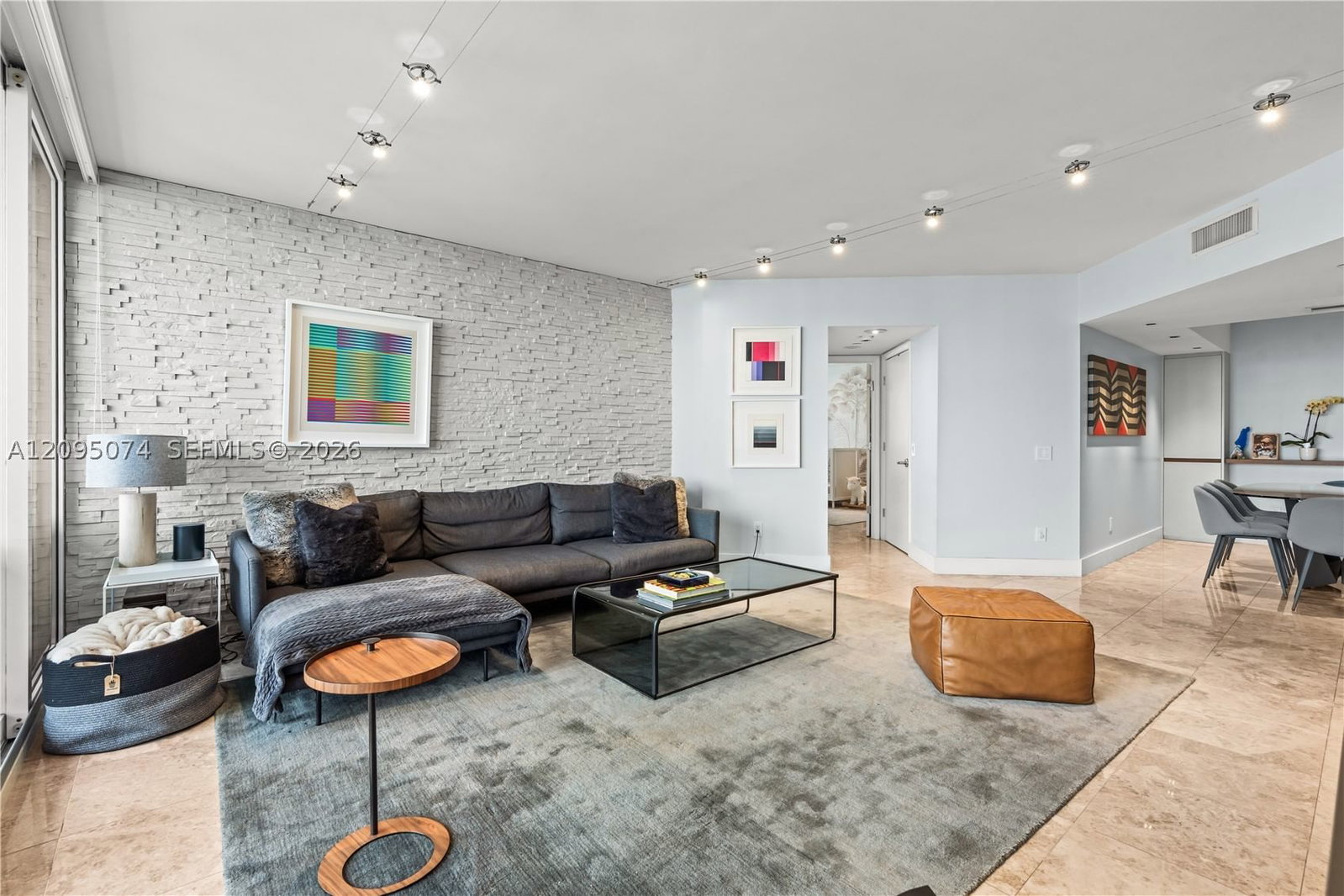 Real estate property located at 21055 Yacht Club Dr #1703, Miami-dade, South Tower At The Point, Aventura, FL