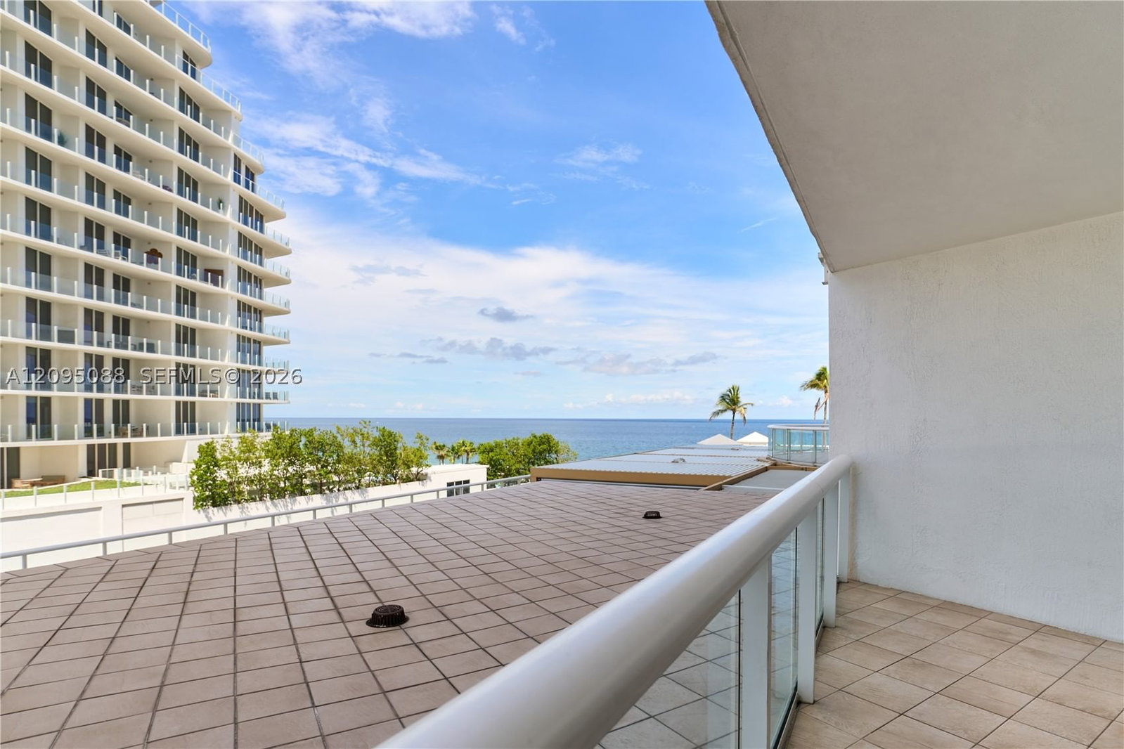 Real estate property located at 505 Fort Lauderdale Beach Blvd #712, Broward, Q Club Resort & Residence, Fort Lauderdale, FL