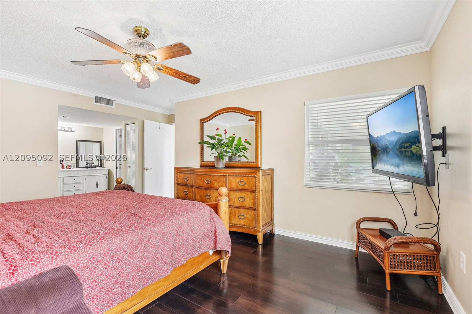 Real estate property located at 13800 5th Ct #301M, Broward, Plymouth At Century Villa, Pembroke Pines, FL