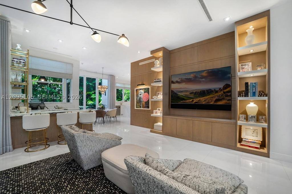Real estate property located at 737 49th St, Miami-dade, Lake View Heights Sub, Miami Beach, FL