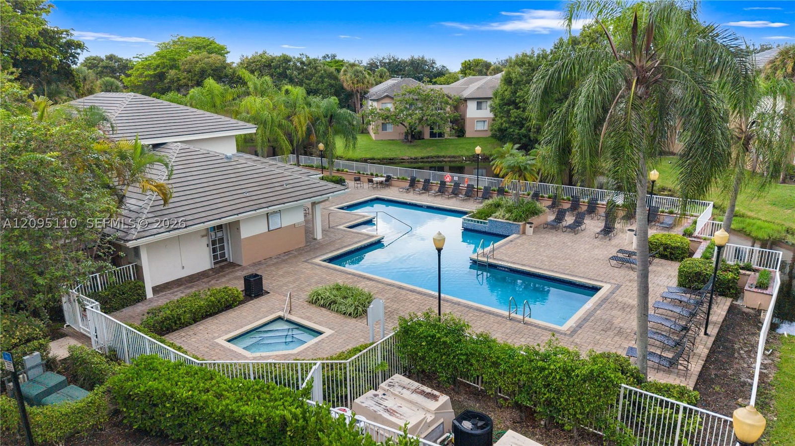 Real estate property located at 9833 Westview Dr #835, Broward, Citation Way Condo, Coral Springs, FL