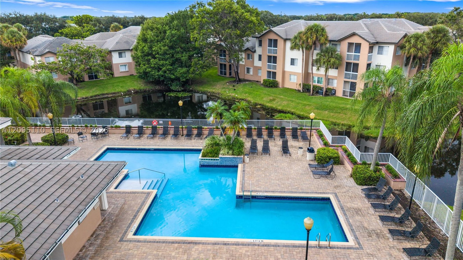 Real estate property located at 9833 Westview Dr #835, Broward, Citation Way Condo, Coral Springs, FL