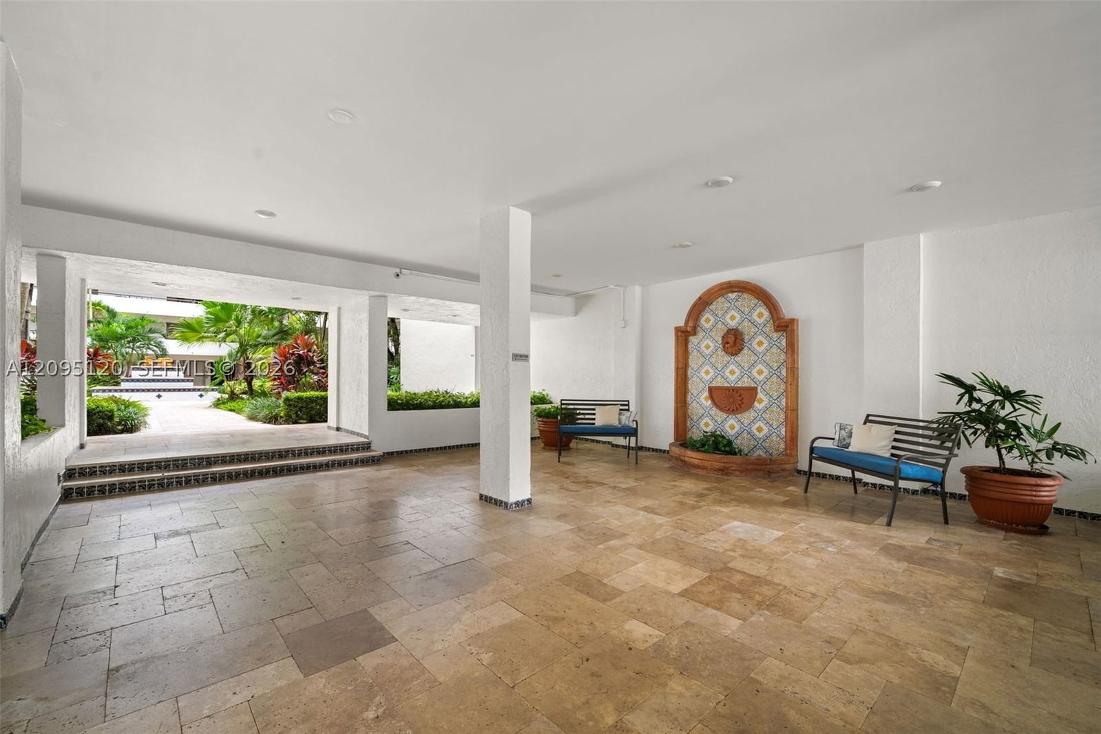 Real estate property located at 23200 Camino Del Mar #305, Palm Beach, La Residence Condo, Boca Raton, FL