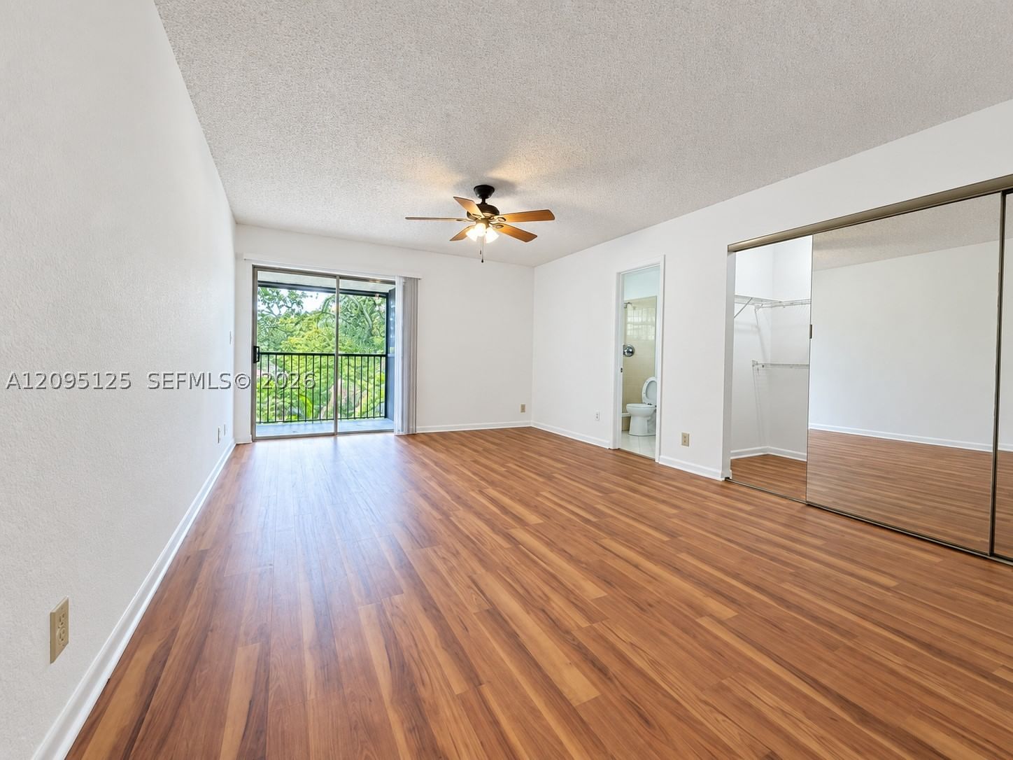 Real estate property located at 8982 Sample Rd #204, Broward, Oxford Condo, Coral Springs, FL