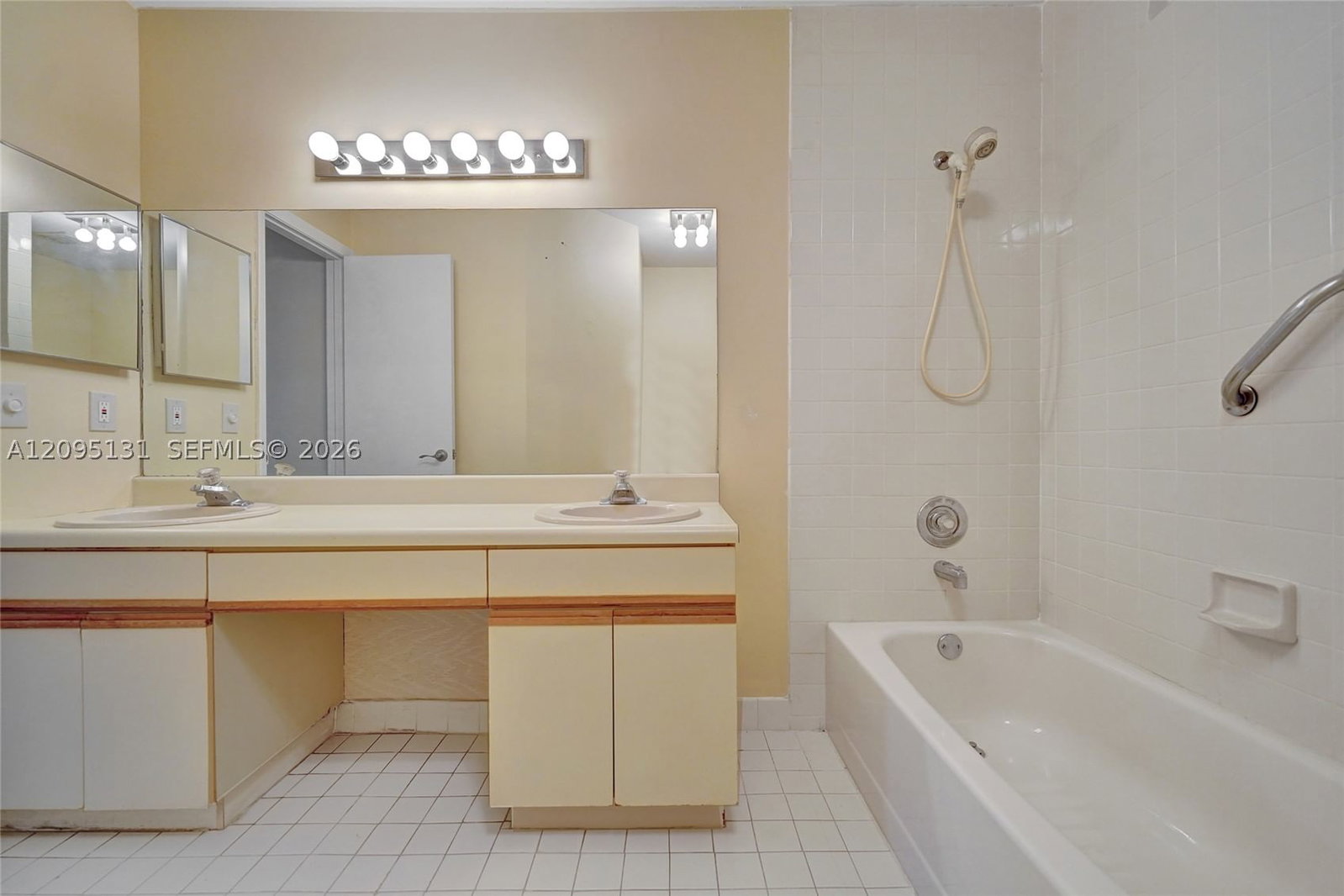 Real estate property located at 1043 113th Ter, Broward, Pembroke Lakes South, Pembroke Pines, FL