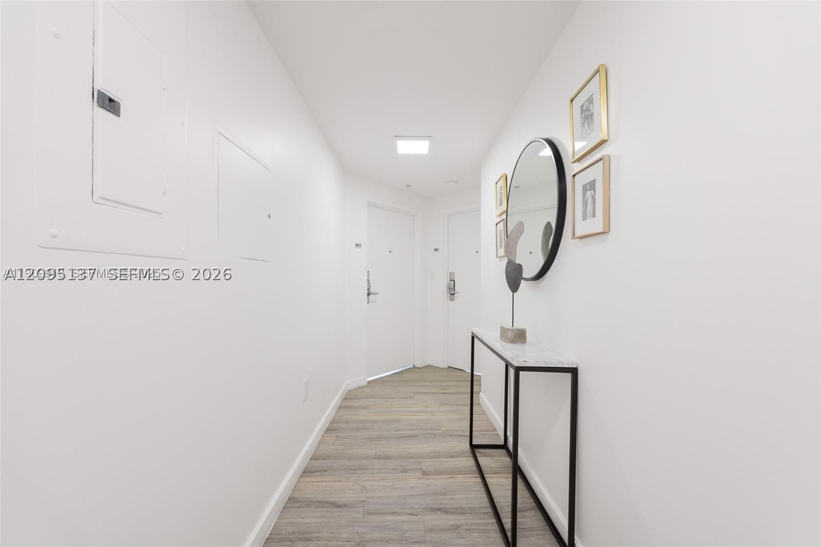 Real estate property located at 2889 Mcfarlane Rd #1512, Miami-dade, Mutiny Park Condo, Miami, FL