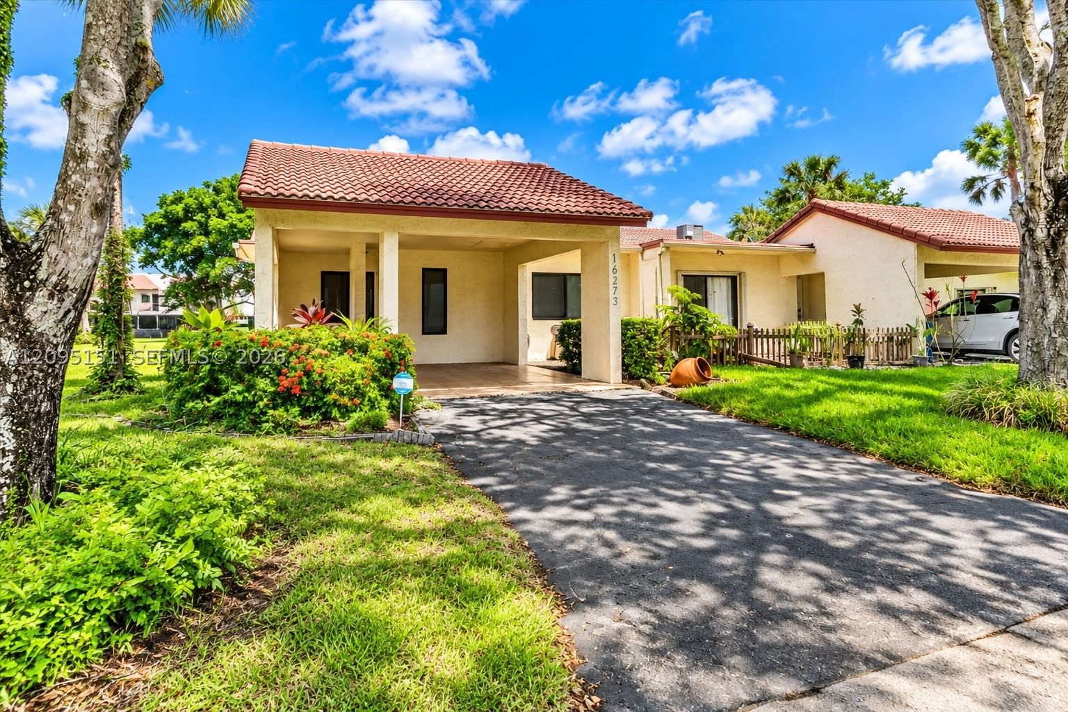 Real estate property located at 16273 Laurel Dr #7, Broward, Villas Of Bonaventure, Weston, FL