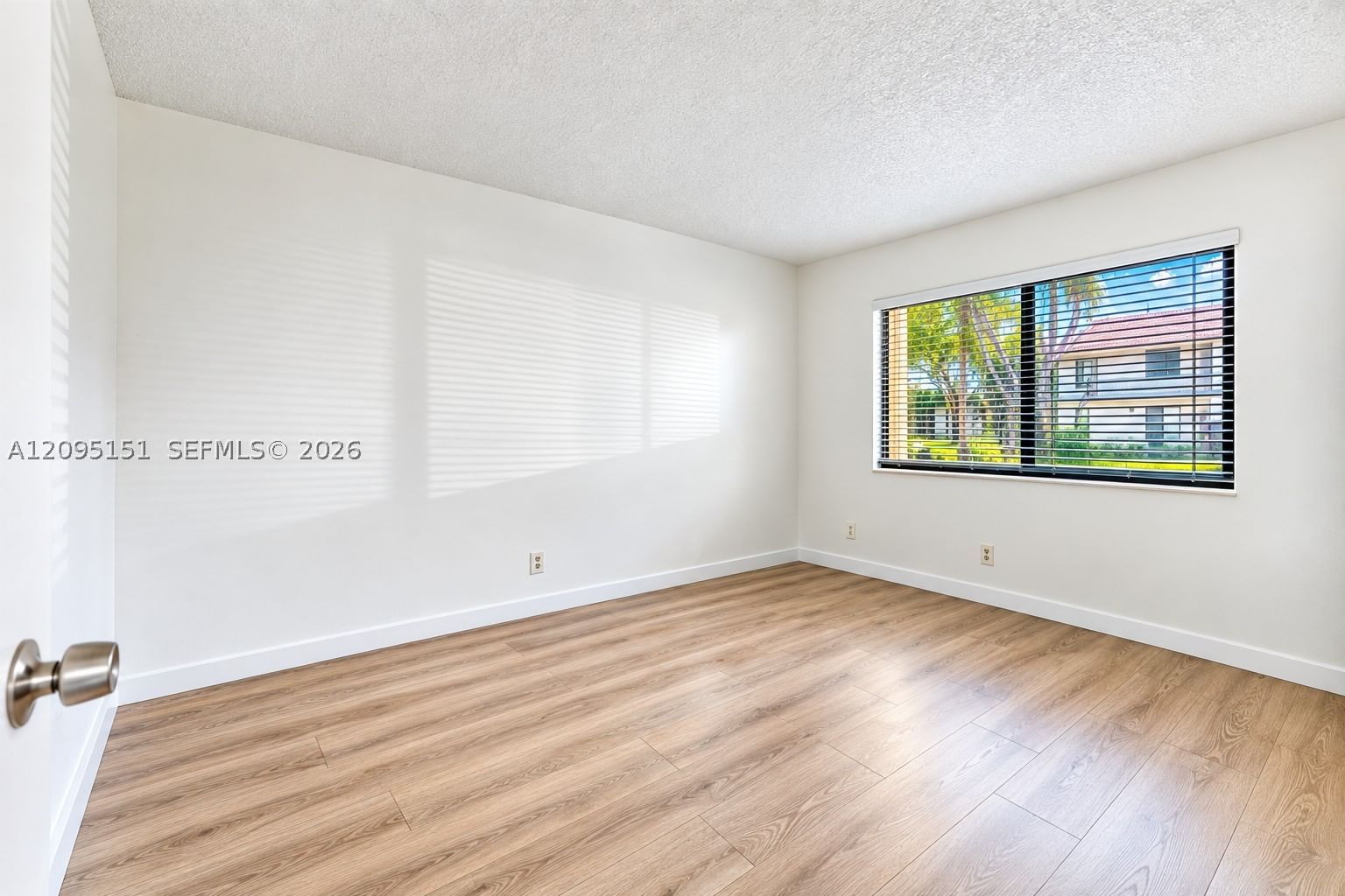 Real estate property located at 16273 Laurel Dr #7, Broward, Villas Of Bonaventure, Weston, FL