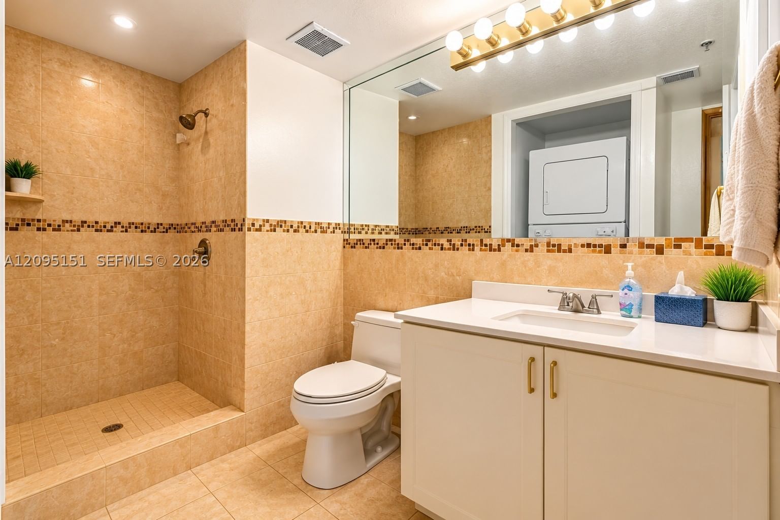 Real estate property located at 16273 Laurel Dr #7, Broward, Villas Of Bonaventure, Weston, FL
