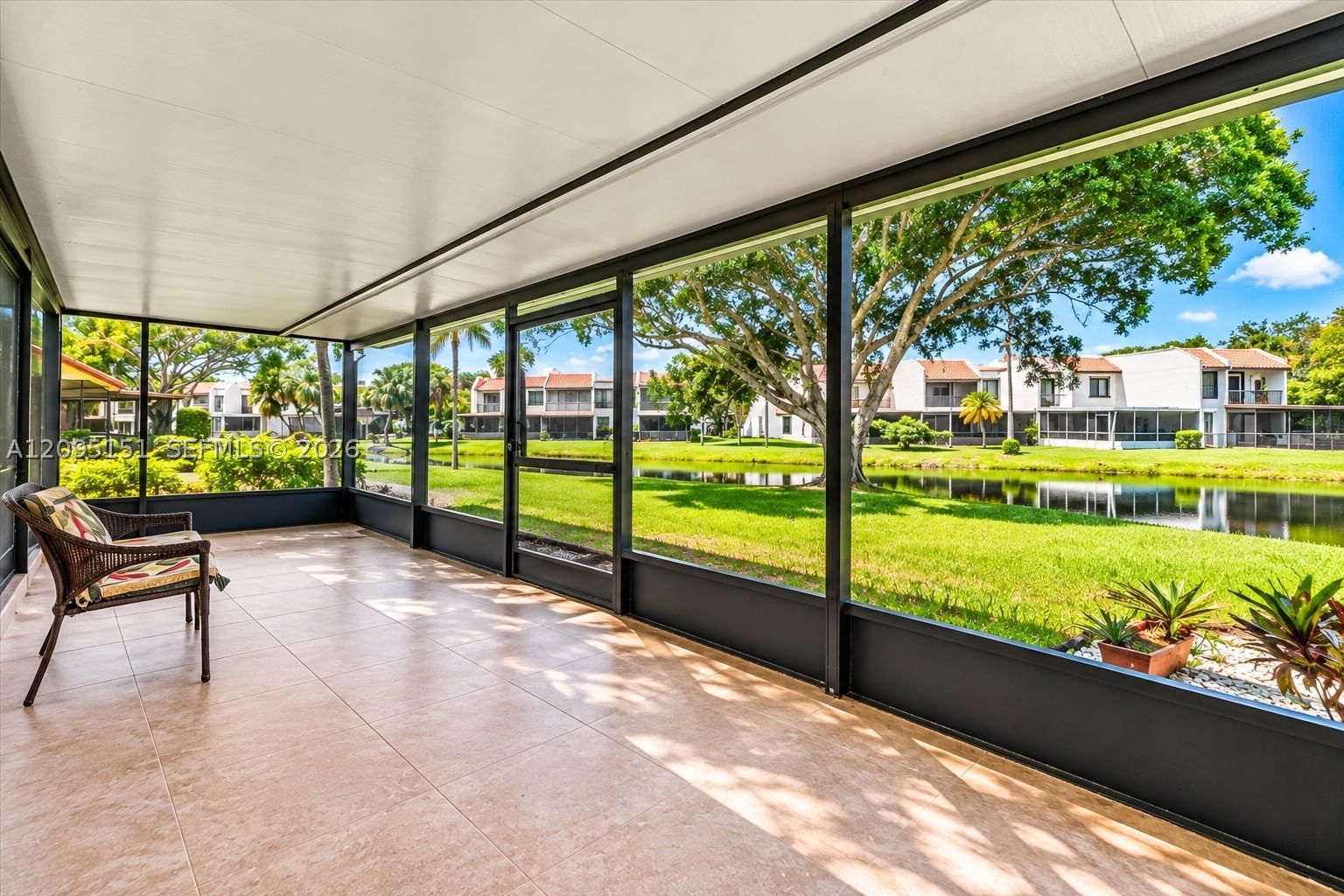 Real estate property located at 16273 Laurel Dr #7, Broward, Villas Of Bonaventure, Weston, FL