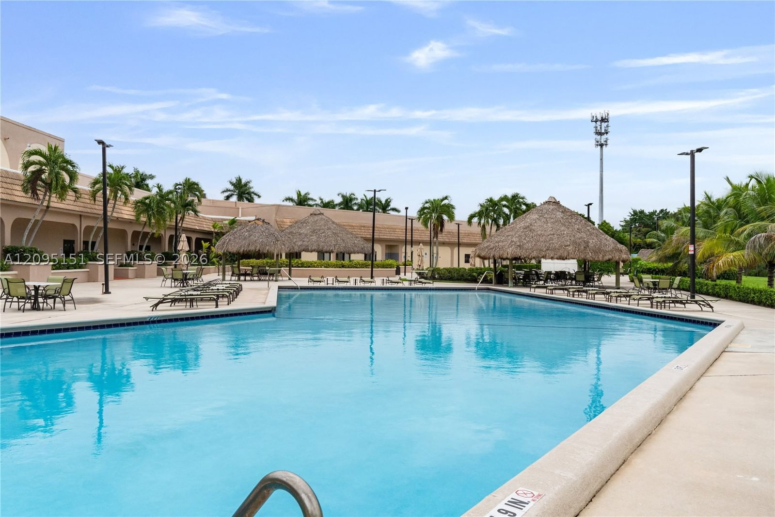 Real estate property located at 16273 Laurel Dr #7, Broward, Villas Of Bonaventure, Weston, FL