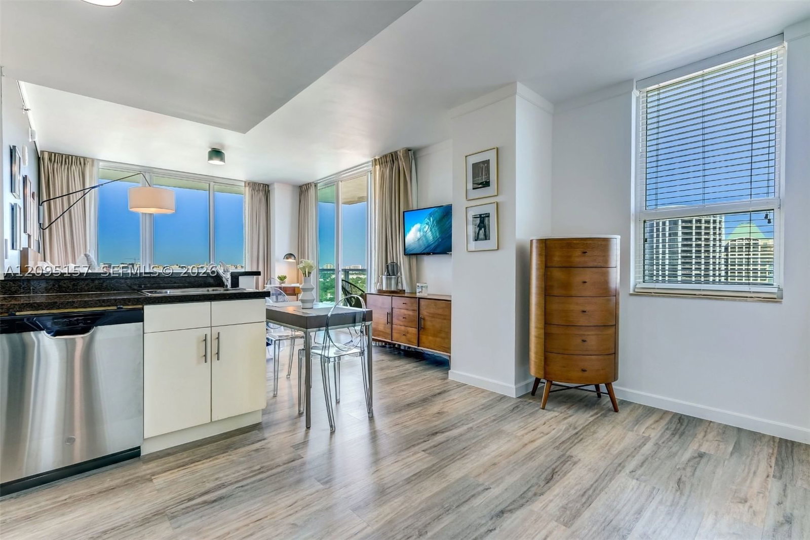 Real estate property located at 2889 Mcfarlane Rd #1610, Miami-dade, Mutiny Park Condo, Miami, FL