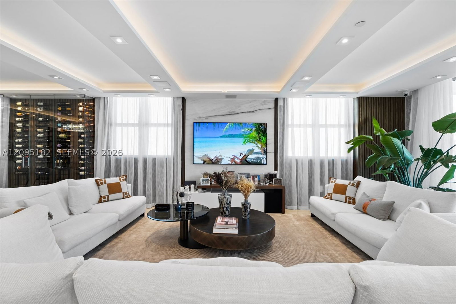 Real estate property located at 3301 183rd St #2001, Miami-dade, The Peninsula Ii Condo, Aventura, FL